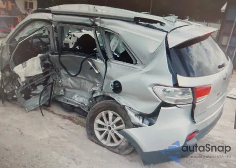 2016 Kia Sorento 2.4L Lx из США, поврежденный, VIN 5XYPG4A39GG108521